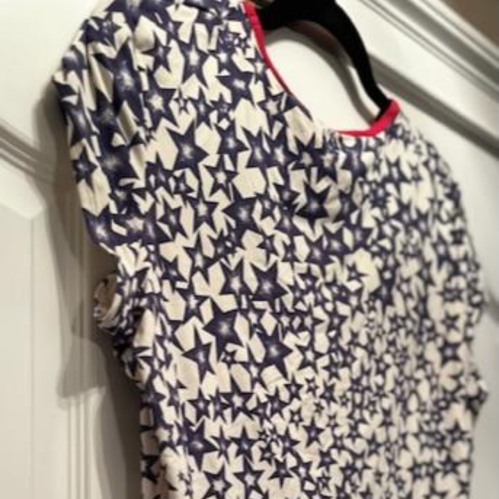 Lands' End Brand Size - Large Red White & Blue Star Pattern